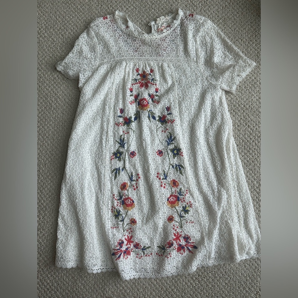 Altar'd State White Lace Dress with Red and Blue Embroidery